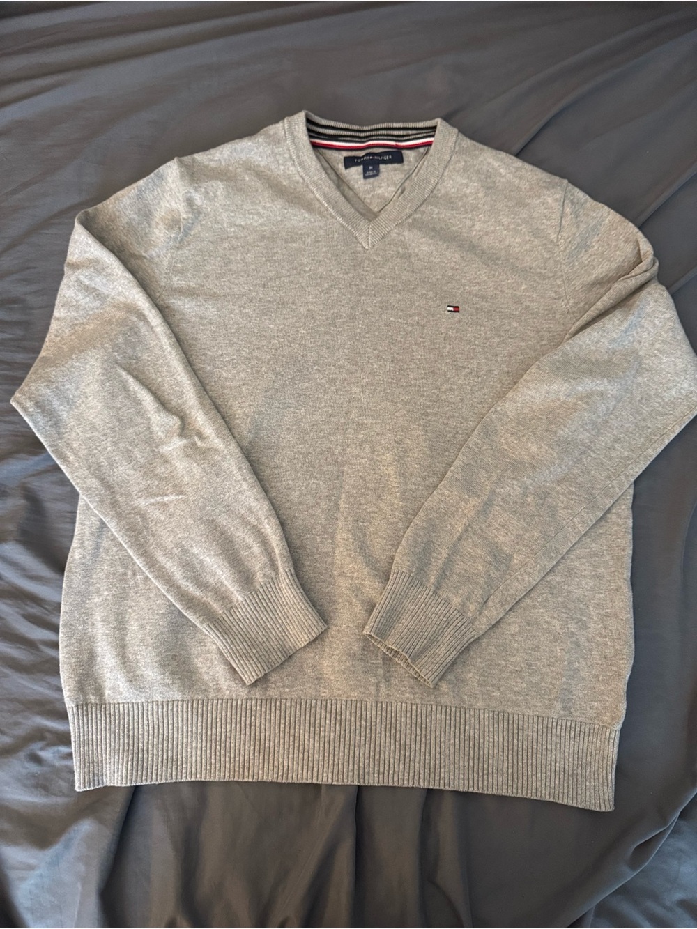 Tommy Hilfiger Men's V-Neck Sweater - Heather Gray